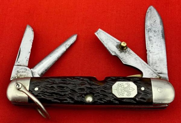 Vintage CATTARAUGUS CUTLERY CO Model No. D2589 Whitt-L-Kraft Official Boy Scout Pocket Knife Stag Vintage CATTARAUGUS CUTLERY CO Model No. D2589 Whitt-L-Kraft Official Boy Scout Pocket Knife Stag