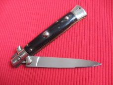 Vintage 1960's Italian Button Open / Close Stiletto Switchblade Vintage 1960's Italian Button Open / Close Stiletto Switchblade