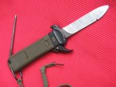 Vintage German PARATROOPER Gravity Knife - Unused !