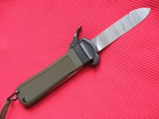 Vintage German PARATROOPER Gravity Knife - Unused !