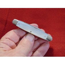 VINTAGE STA-SHARP STAINLESS CUTLERY NEW YORK GENUINE PEARL WHITTLER KNIFE 1927-1940 VINTAGE STA-SHARP STAINLESS CUTLERY NEW YORK GENUINE PEARL WHITTLER KNIFE 1927-1940