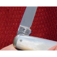 VINTAGE HARVARD ( GEORGE WORTHINGTON CO., CLEVELAND OHIO ) GENUINE PEARL WHITTLER KNIFE 1920-1940 VINTAGE HARVARD ( GEORGE WORTHINGTON CO., CLEVELAND OHIO ) GENUINE PEARL WHITTLER KNIFE 1920-1940