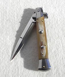 NEW FRANK BELTRAME 9" GENUINE FRENCH BOVINE HORN ITALIAN STILETTO