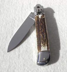 AKC 8" CLASSIC ITALIAN VINTAGE INDIA STAG LEVER LOCK 