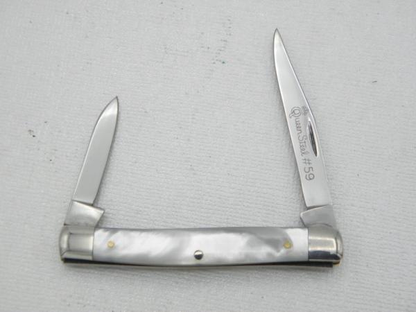Queen Cutlery #59 Two Blade Serpentine In  Pearl:  2 5/8” closed, 1961-1971