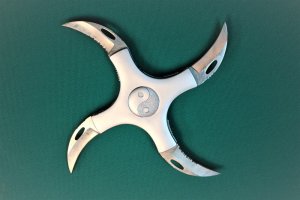 Martial Arts / Ninja Throwing Star - 4 Foldable Blades - Belt Clamp 