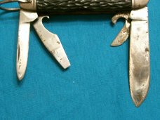 VINTAGE CAMILLUS NEW YORK USA SCOUTS SCOUT CAMP CAMPER SURVIVAL FOLDING POCKET KNIFE KNIVES OLD VINTAGE CAMILLUS NEW YORK USA SCOUTS SCOUT CAMP CAMPER SURVIVAL FOLDING POCKET KNIFE KNIVES OLD