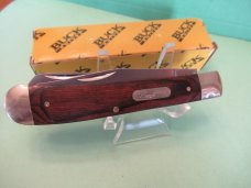 Buck Wood Handle Trapper Pattern # B384-BRW-0