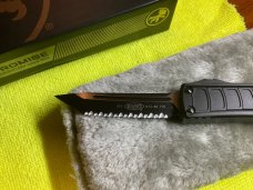Microtech UTX 85 T/E Signature series 233II-3 TS Microtech UTX 85 T/E Signature series 233II-3 TS
