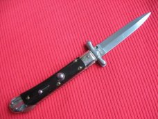 Italian MEDICI Style Horn Swing Guard STILETTO Switchblade Italian MEDICI Style Horn Swing Guard STILETTO Switchblade