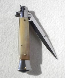 NEW FRANK BELTRAME 9" GENUINE FRENCH BOVINE HORN BAYONET BLADE ITALIAN STILETTO