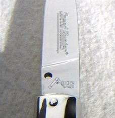 NEW OLD STOCK CLASSIC GENUINE HORN  ITALIAN AKC AUTO SPEED HUNTER NICKEL SILVER BOLSTERS