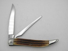 Queen Cutlery Co. #46 Fish Knife in Brown Winterbottom Bone: 5 ” closed; circa 1961 Queen Cutlery Co. #46 Fish Knife in Brown Winterbottom Bone: 5 ” closed; circa 1961