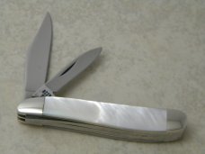 Case XX SS USA 8220 Pearl Peanut Knife 1982 Case XX SS USA 8220 Pearl Peanut Knife 1982
