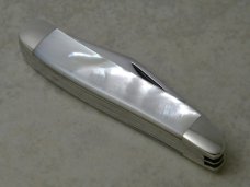 Case XX SS USA 8220 Pearl Peanut Knife 1982 Case XX SS USA 8220 Pearl Peanut Knife 1982
