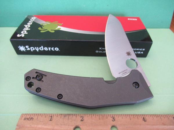 Spyderco Model C211TIP