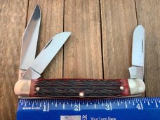 Russell Green River Works Stockman Red Pin Feather Jigged Bone Solingen Germany Russell Green River Works Stockman Red Pin Feather Jigged Bone Solingen Germany