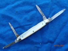 Passaic Knife Co Newark NJ Pearl  4 blade