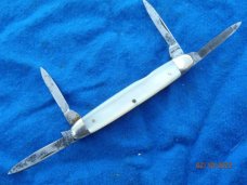 Passaic Knife Co Newark NJ Pearl  4 blade