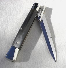 A.G.A. CAMPOLIN ITALY 33cm -13" ( BATWING ) BRAZILIAN HORN NICKEL SILVER BOLSTERS SWINGUARD W'/POUCH