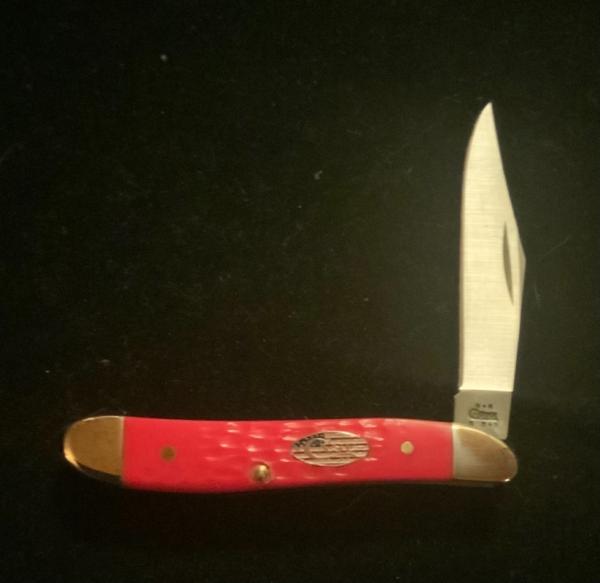 CASE Peanut Fire Engine Red Single Blade