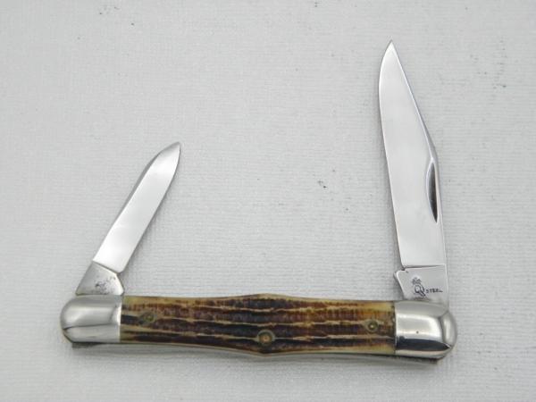 Queen Cutlery Co. #47 Half Whittler in Winterbottom Bone: 3 1/2” closed; 1958 – 1960 Queen Cutlery Co. #47 Half Whittler in Winterbottom Bone: 3 1/2” closed; 1958 – 1960