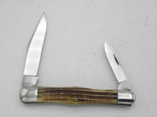 Queen Cutlery Co. #47 Half Whittler in Winterbottom Bone: 3 1/2” closed; 1958 – 1960 Queen Cutlery Co. #47 Half Whittler in Winterbottom Bone: 3 1/2” closed; 1958 – 1960