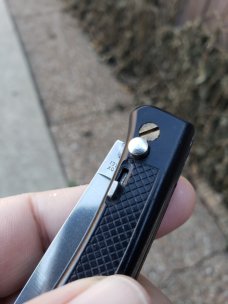 Vintage French Florinox slipjoint auto. Vintage French Florinox slipjoint auto.