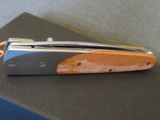Case XX 2005 John Russell Case  Slimlock Chestnut Bone Pattern # 6173L BG-42