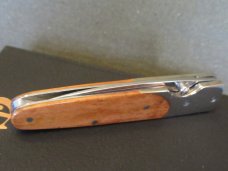 Case XX 2005 John Russell Case  Slimlock Chestnut Bone Pattern # 6173L BG-42