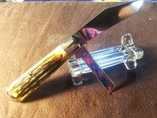 Great Eastern Cutlery "OIL FIELD JACK". Handles covers are well matched Stag.
