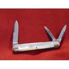 VINTAGE WATERVILLE CUTLERY CO.   WHITTLER GENUINE PEARL c1890-1913
