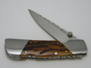 *RARE*   Frank Carlisle Detroit MI 7 Worm Groove Bone Lockback Knife