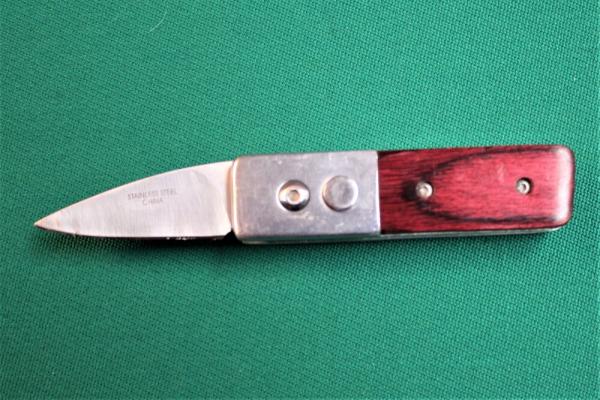 Small Automatic with Cherry Wood Handles and Belt Clip Small Automatic with Cherry Wood Handles and Belt Clip