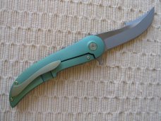 HEA - EQUILIBRIUM - NIB / GREEN HEA - EQUILIBRIUM - NIB / GREEN
