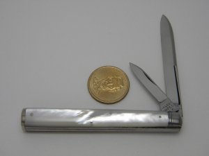 Walden Knife Co NY Pearl Doctor's Knife 1874-1923