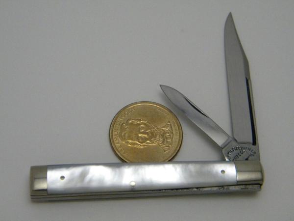 Northfield Knife Co  Pearl Doctor's Knife 1858-1919
