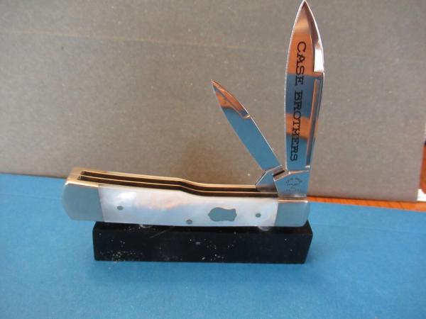 Case XX 2004 Pearl Gunstock Pattern # 82130 SS Case XX 2004 Pearl Gunstock Pattern # 82130 SS