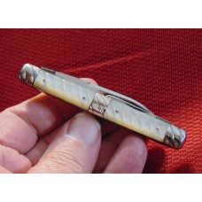 VINTAGE RODGERS CUTLERS TO HIS MAJESTY WHITTLER GENUINE CARVED PEARL HANDLES 1875/1900 VINTAGE RODGERS CUTLERS TO HIS MAJESTY WHITTLER GENUINE CARVED PEARL HANDLES 1875/1900