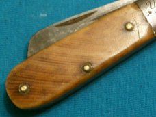 VINTAGE SAWCUT JIGGED BONE ULSTER BARLOW BAREHEAD FOLDING POCKET KNIFE KNIVES OLD VINTAGE SAWCUT JIGGED BONE ULSTER BARLOW BAREHEAD FOLDING POCKET KNIFE KNIVES OLD