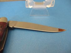 Case XX 1975 Brown Bone Muskrat 