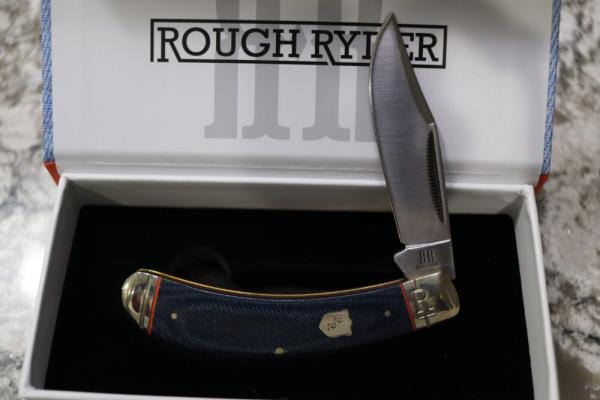 ROUGH RYDER FADED BLUE JEANS BOW TRAPPER