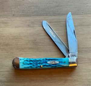 CASE Trapper Caribbean Blue