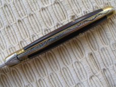 FRENCH LAGUIOLE KNIFE - WITH BEE BACKSPACER
