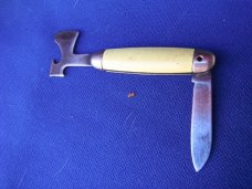 Vintage Davy Crockett Hatchet Bottle Opener Pocket Knife  Prov. RI USA!!!