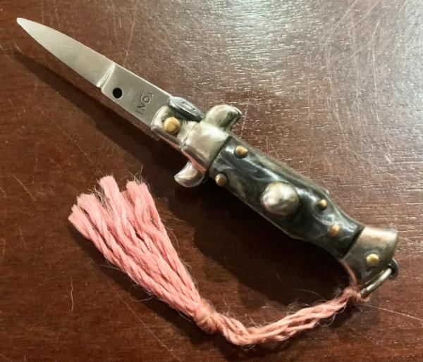 Miniature Switchblade Knife, Made In Italy, Marked Inox, Older Style, Black Plastic Handle Miniature Switchblade Knife, Made In Italy, Marked Inox, Older Style, Black Plastic Handle