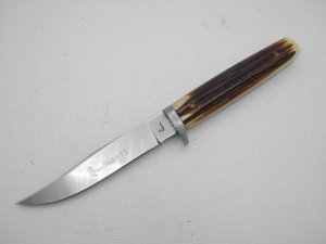 Queen Cutlery #73 Hunting Knife: 8” overall with a 4” blade,  1950s,
