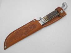 Queen Cutlery #95 Hunting Knife: 9 1/2” overall with a 5” -1960, stainless steel blade, Queen Cutlery #95 Hunting Knife: 9 1/2” overall with a 5” -1960, stainless steel blade,