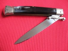 Vintage 1960's Italian 9" Swing Guard STILETTO Switchblade Vintage 1960's Italian 9" Swing Guard STILETTO Switchblade