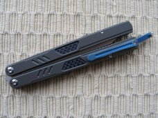MAXACE MIDNIGHTCAT - GUASS - NIB - BALISONG MAXACE MIDNIGHTCAT - GUASS - NIB - BALISONG